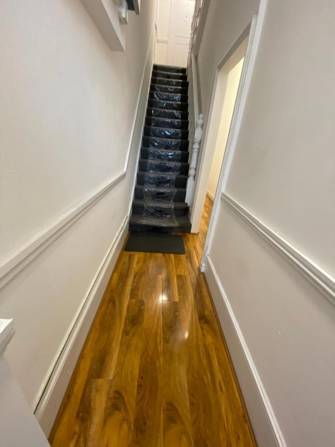 30 Willesden Lane London Eksteriør billede