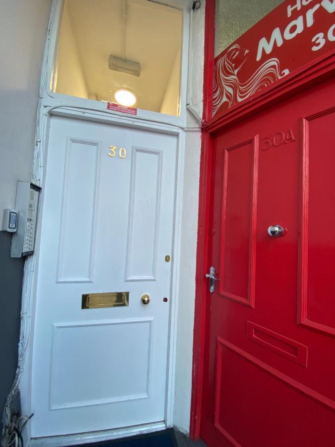 30 Willesden Lane London Eksteriør billede